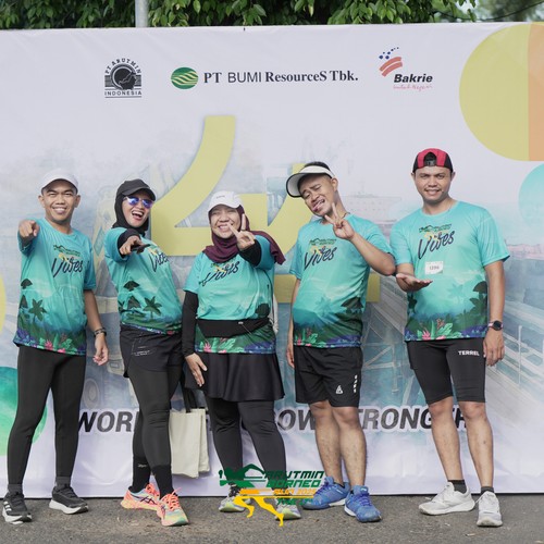 Race photo from VIBES AND STRENGTH CAMP ABR 2025