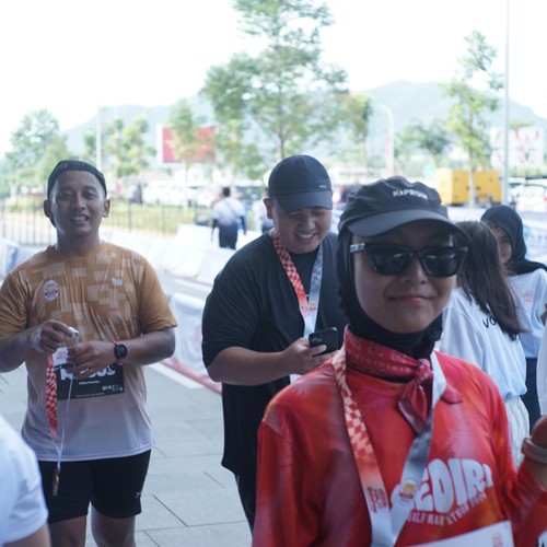 Race photo from KEDIRI HALF MARATHON 2026