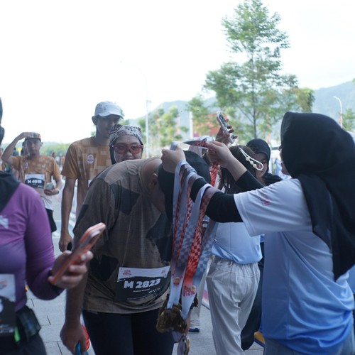 Race photo from KEDIRI HALF MARATHON 2026