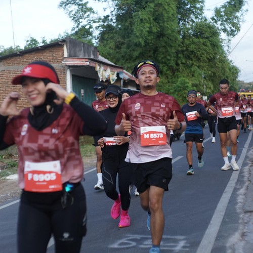 Race photo from KEDIRI HALF MARATHON 2026
