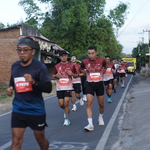 Race photo from KEDIRI HALF MARATHON 2026