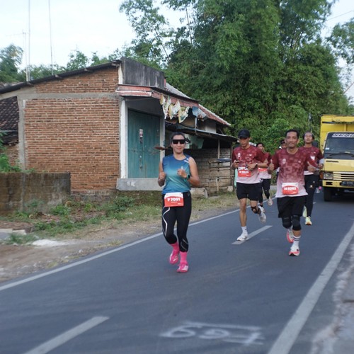 Race photo from KEDIRI HALF MARATHON 2026