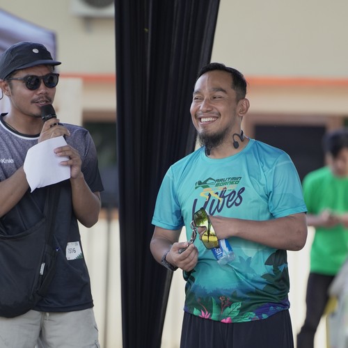 Race photo from VIBES AND STRENGTH CAMP ABR 2025