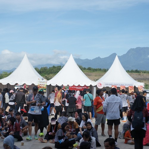 Race photo from KEDIRI HALF MARATHON 2026