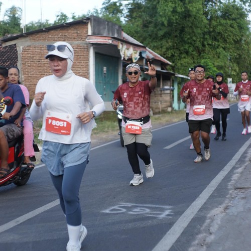 Race photo from KEDIRI HALF MARATHON 2026