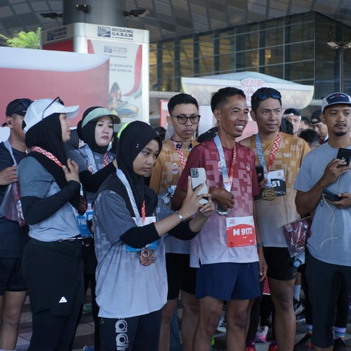 Race photo from KEDIRI HALF MARATHON 2026