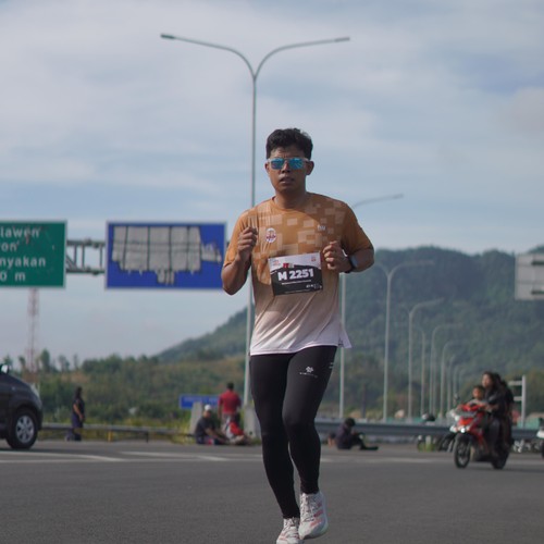 Race photo from KEDIRI HALF MARATHON 2026