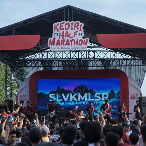 Race photo from KEDIRI HALF MARATHON 2026