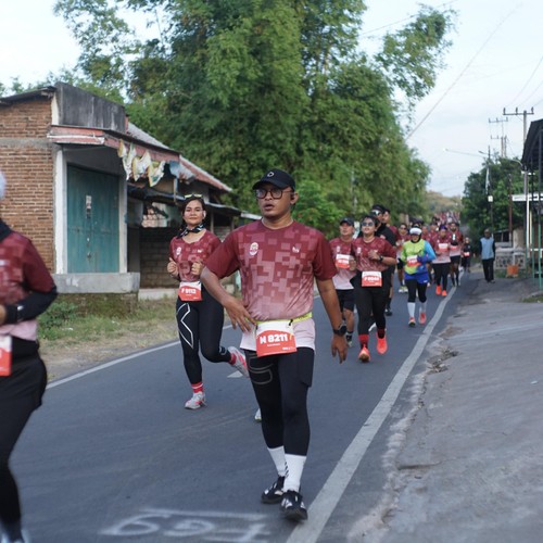 Race photo from KEDIRI HALF MARATHON 2026