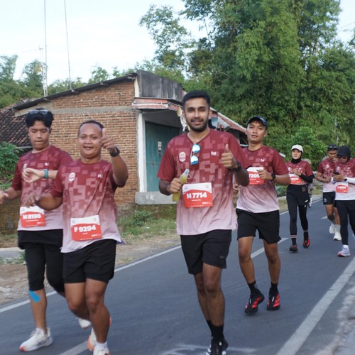 Race photo from KEDIRI HALF MARATHON 2026