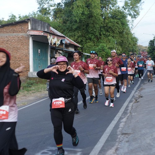 Race photo from KEDIRI HALF MARATHON 2026