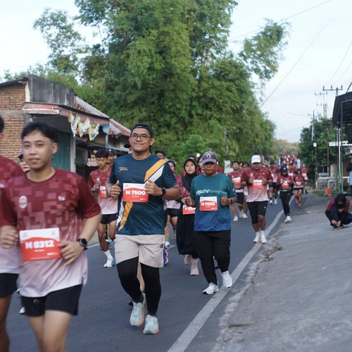 Race photo from KEDIRI HALF MARATHON 2026