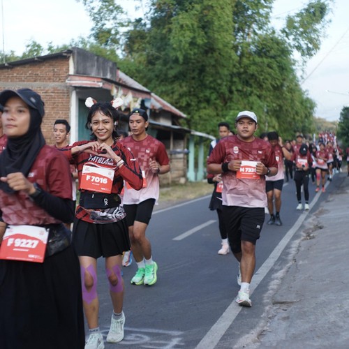 Race photo from KEDIRI HALF MARATHON 2026