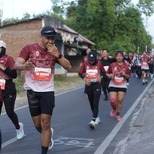 Race photo from KEDIRI HALF MARATHON 2026