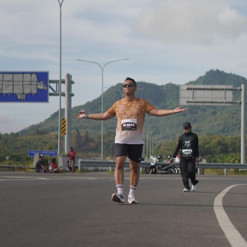 Race photo from KEDIRI HALF MARATHON 2026