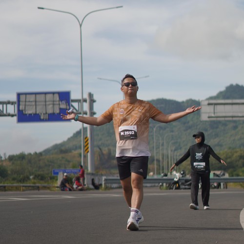 Race photo from KEDIRI HALF MARATHON 2026