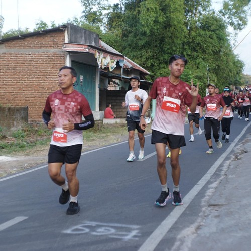 Race photo from KEDIRI HALF MARATHON 2026