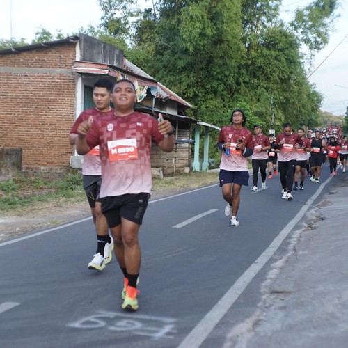 Race photo from KEDIRI HALF MARATHON 2026