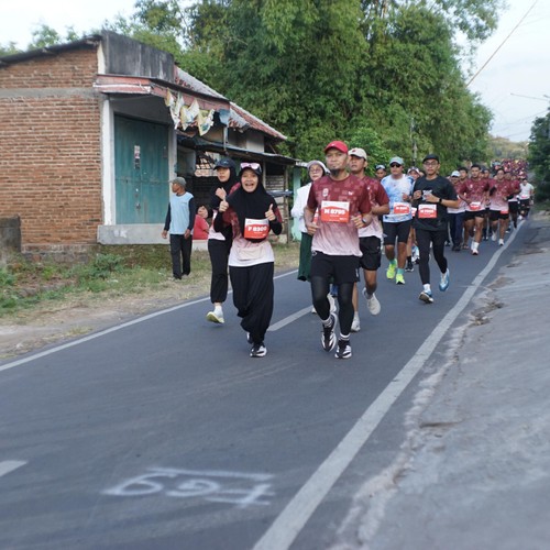 Race photo from KEDIRI HALF MARATHON 2026