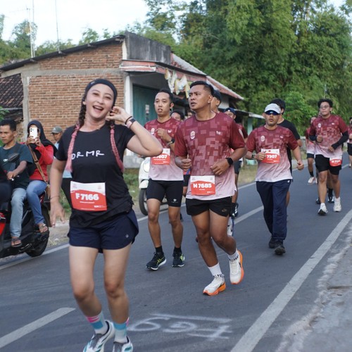 Race photo from KEDIRI HALF MARATHON 2026
