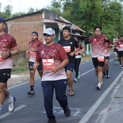 Race photo from KEDIRI HALF MARATHON 2026