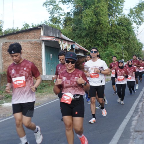 Race photo from KEDIRI HALF MARATHON 2026