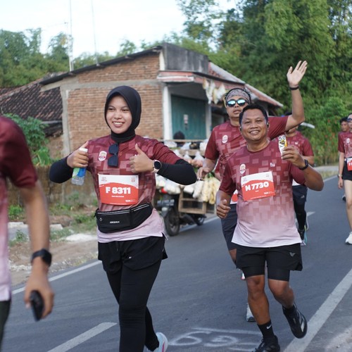 Race photo from KEDIRI HALF MARATHON 2026