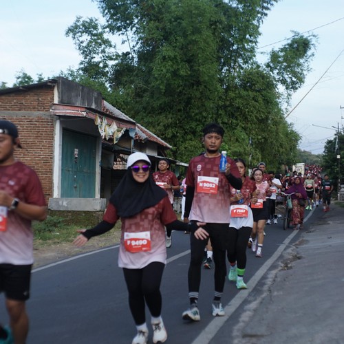 Race photo from KEDIRI HALF MARATHON 2026