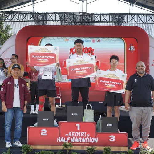 Race photo from KEDIRI HALF MARATHON 2026