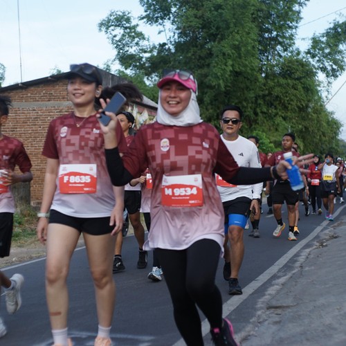 Race photo from KEDIRI HALF MARATHON 2026