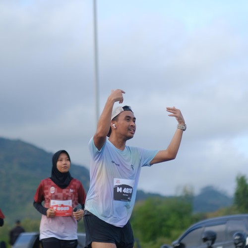 Race photo from KEDIRI HALF MARATHON 2026