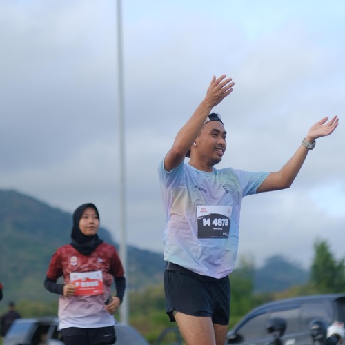 Race photo from KEDIRI HALF MARATHON 2026
