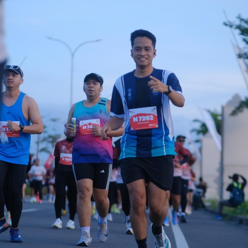 Race photo from KEDIRI HALF MARATHON 2026
