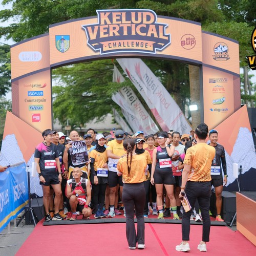 Race photo from KELUD VERTICAL CHALLENGE 2025