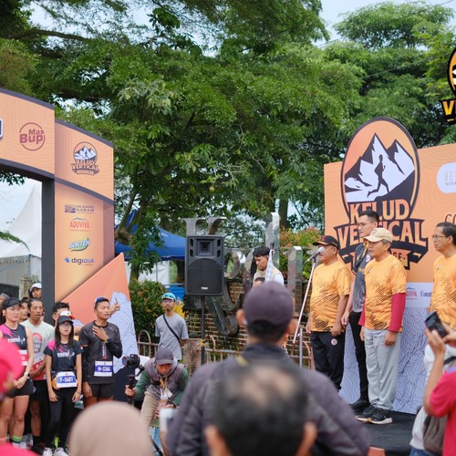 Race photo from KELUD VERTICAL CHALLENGE 2025