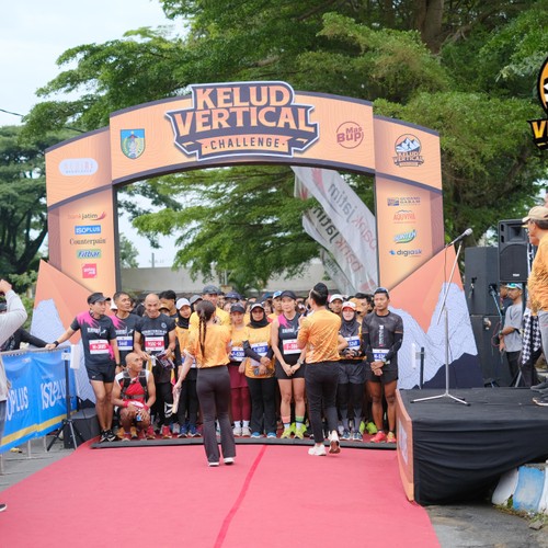 Race photo from KELUD VERTICAL CHALLENGE 2025