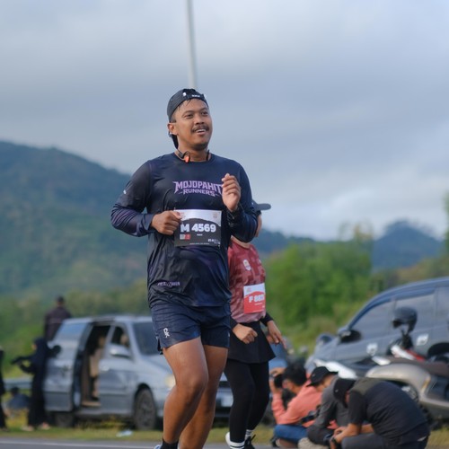 Race photo from KEDIRI HALF MARATHON 2026