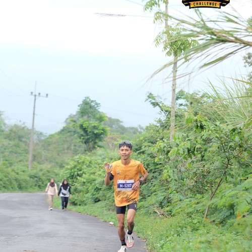 Race photo from KELUD VERTICAL CHALLENGE 2025