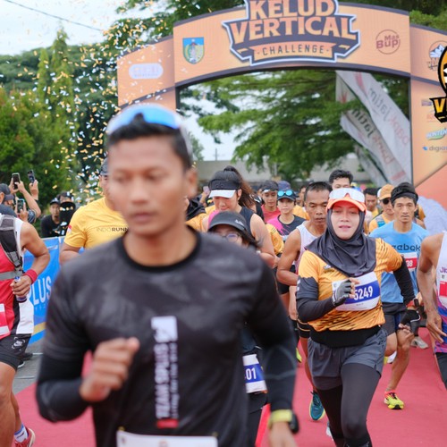Race photo from KELUD VERTICAL CHALLENGE 2025