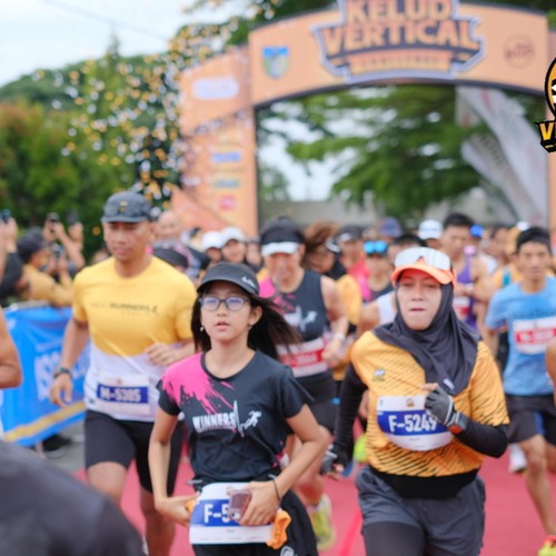 Race photo from KELUD VERTICAL CHALLENGE 2025