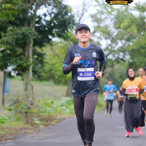 Race photo from KELUD VERTICAL CHALLENGE 2025
