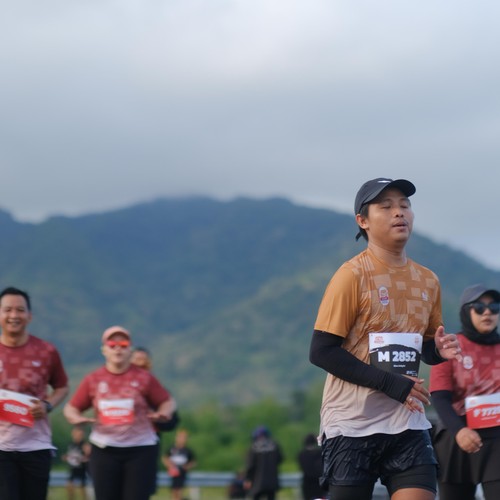 Race photo from KEDIRI HALF MARATHON 2026
