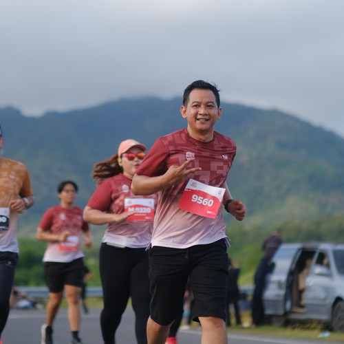 Race photo from KEDIRI HALF MARATHON 2026