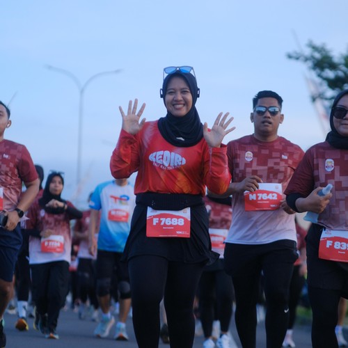 Race photo from KEDIRI HALF MARATHON 2026