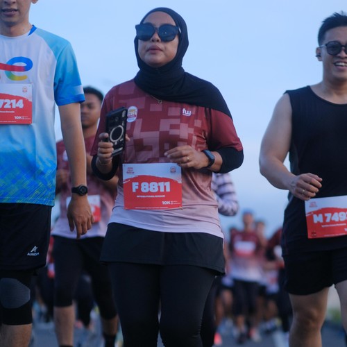Race photo from KEDIRI HALF MARATHON 2026
