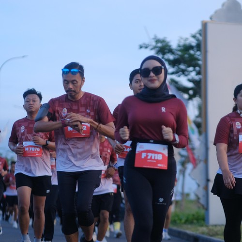 Race photo from KEDIRI HALF MARATHON 2026