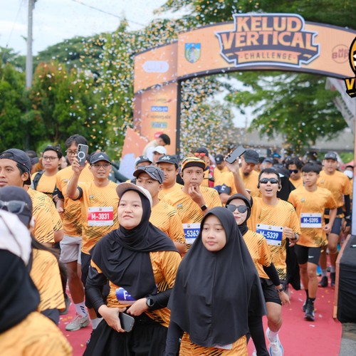 Race photo from KELUD VERTICAL CHALLENGE 2025