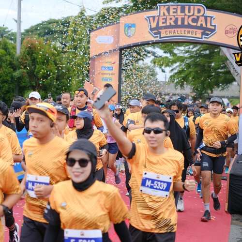 Race photo from KELUD VERTICAL CHALLENGE 2025