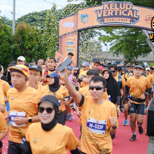 Race photo from KELUD VERTICAL CHALLENGE 2025