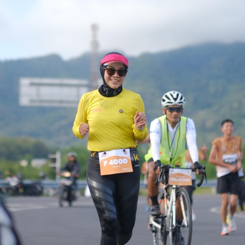 Race photo from KEDIRI HALF MARATHON 2026